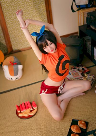 按摩房的女大学生们